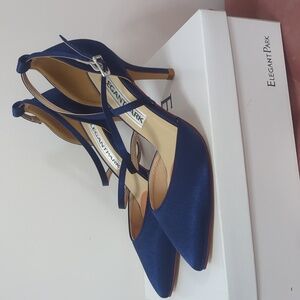 Elegant Park Women's Blue Heels